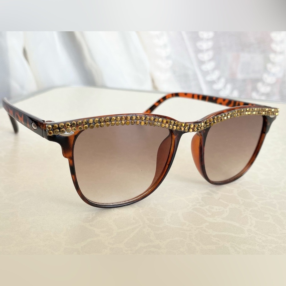 Tortoiseshell Sunglasses with added Gold Crystal Rhinestone Accent - Women